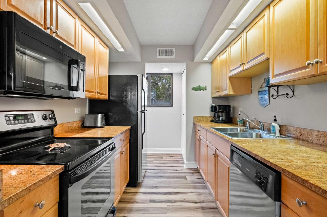 Coastal Oasis With Pool - Walk To Coligny Beach Park Hilton Head Island Buitenkant foto